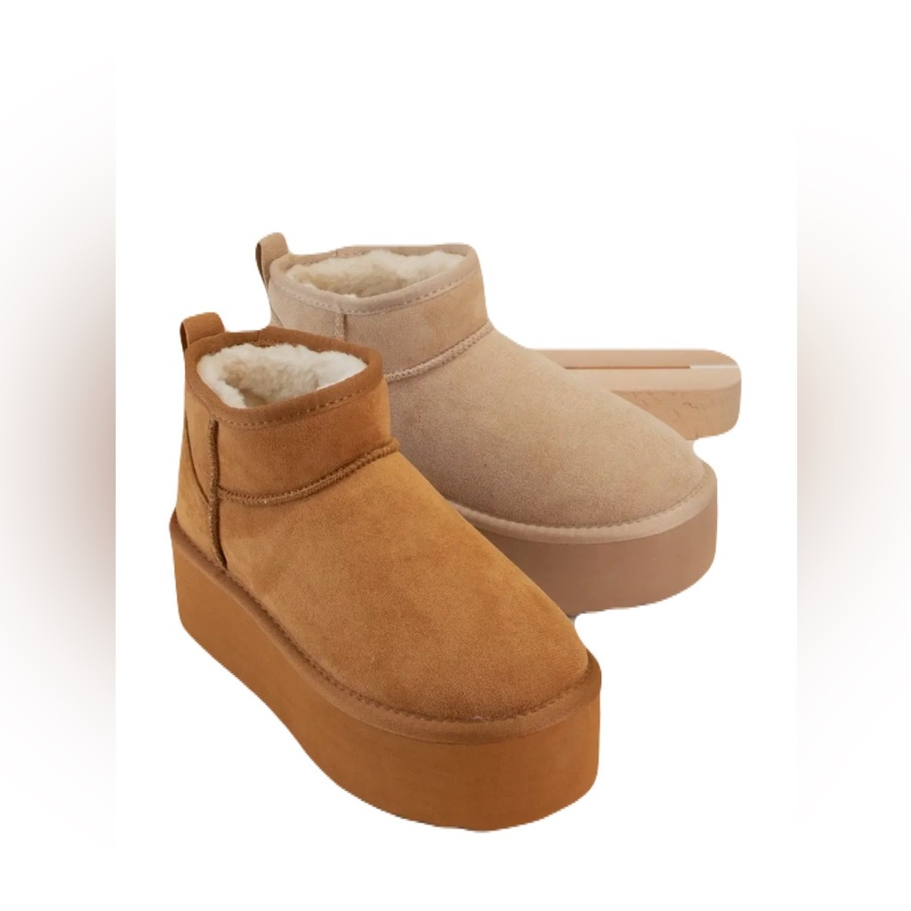 Women’s Faux Suede Platform Ankle Booties